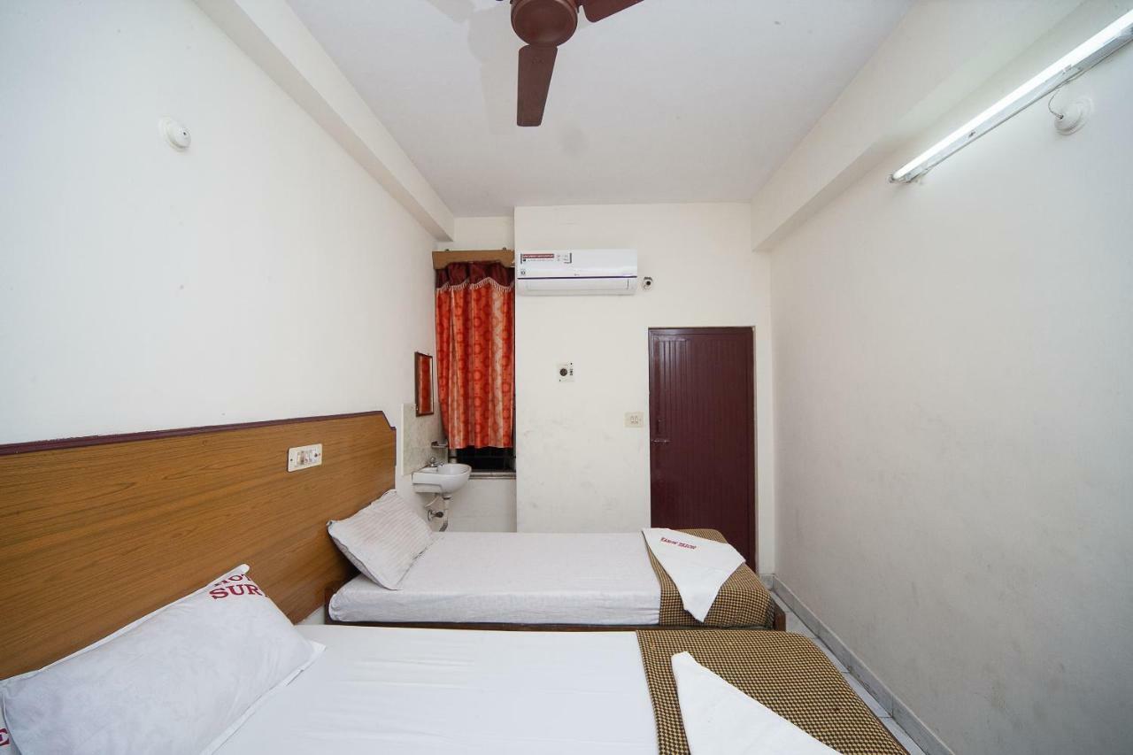 Spot On 38565 Hotel Surya Thiruvengadam St Τσενάι Εξωτερικό φωτογραφία