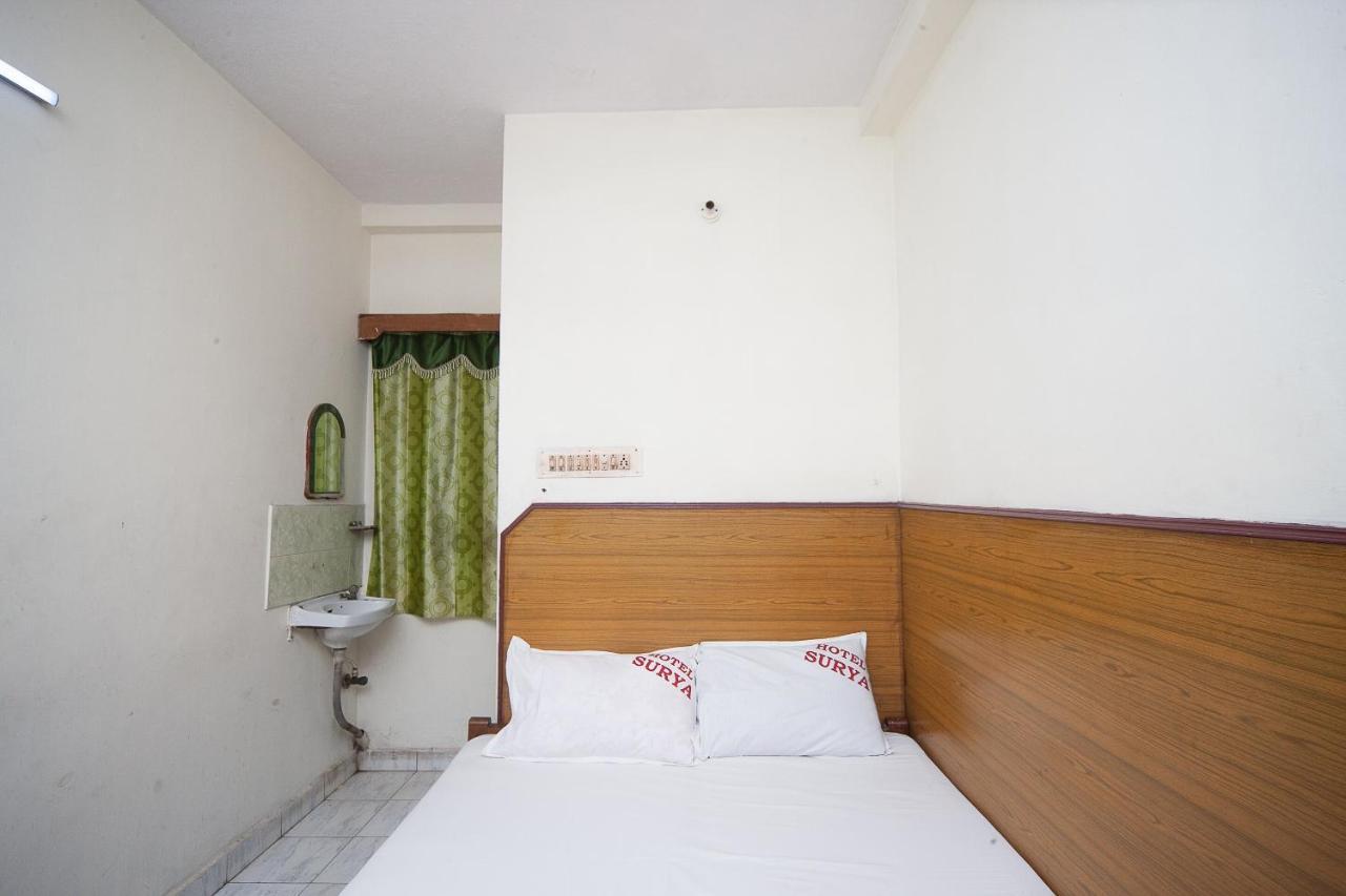 Spot On 38565 Hotel Surya Thiruvengadam St Τσενάι Εξωτερικό φωτογραφία