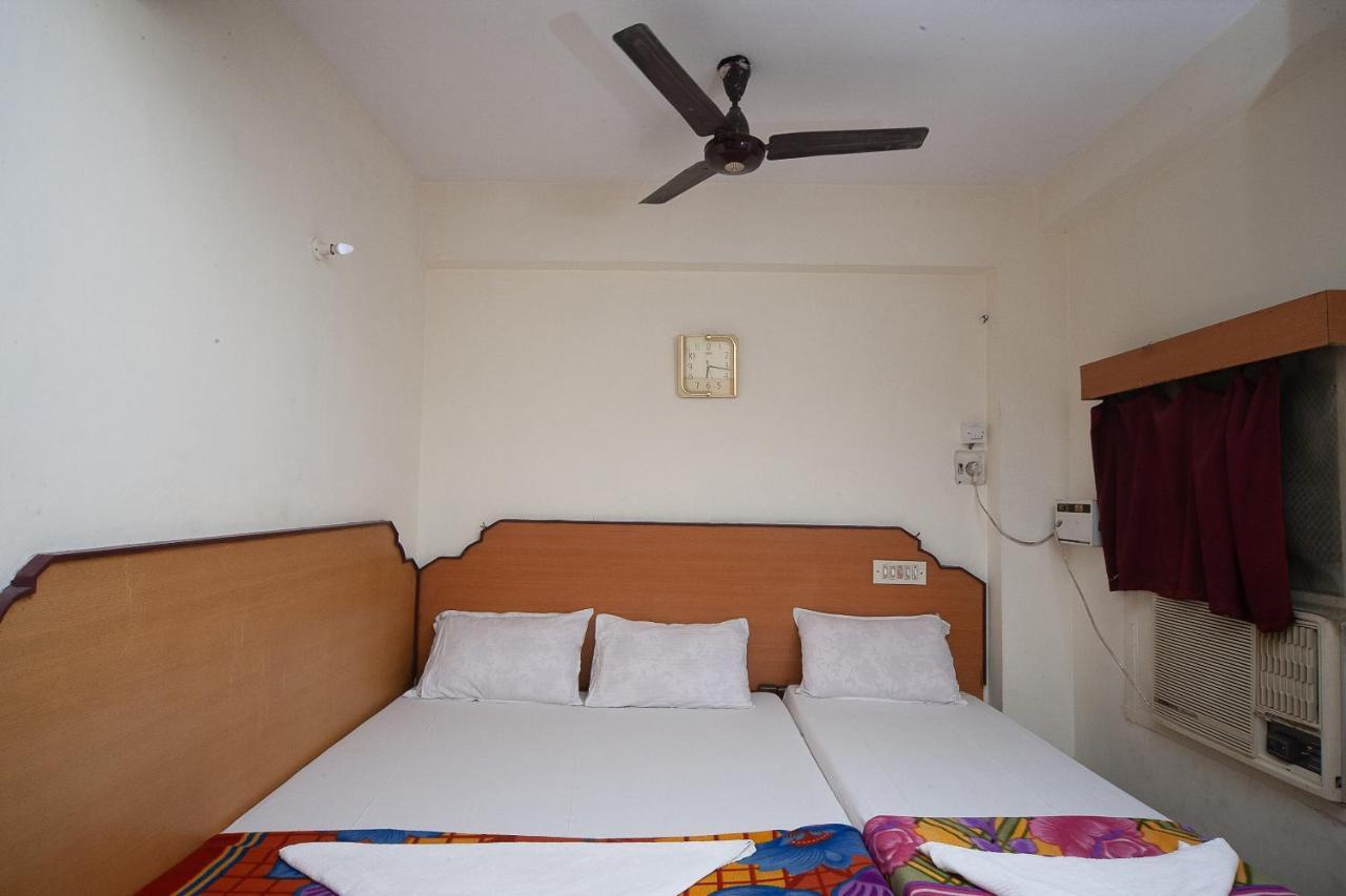 Spot On 38565 Hotel Surya Thiruvengadam St Τσενάι Εξωτερικό φωτογραφία