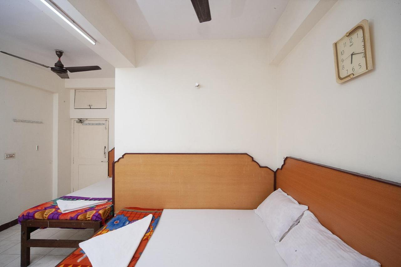 Spot On 38565 Hotel Surya Thiruvengadam St Τσενάι Εξωτερικό φωτογραφία